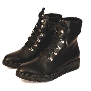 BHAVA NY Aspen Winter Hiker Vegan Boots in black size 8 size 38